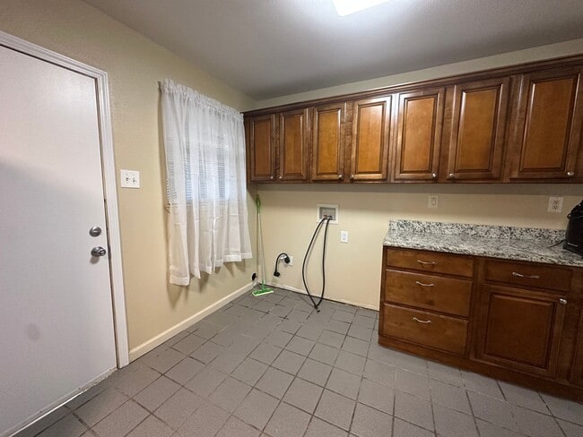 Photo - Welcome to your new home in the heart of R...