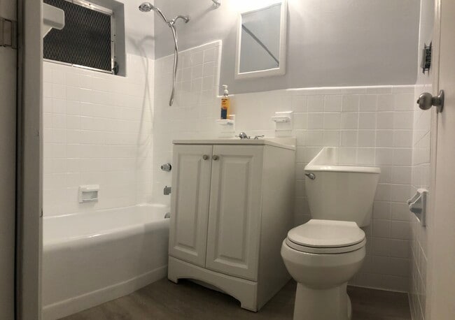 Photo - 3315 SW 9th Ter