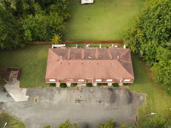 Photo - 716 Shawnee Dr