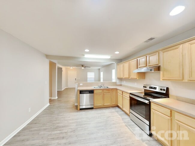 Photo - 217 Wild Olive Dr