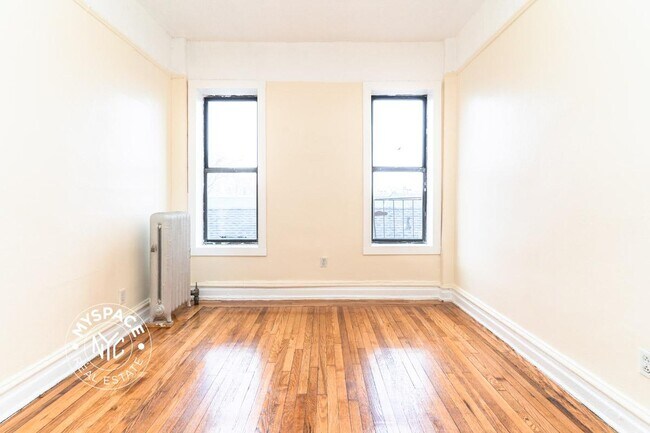 Photo - 650 Crown St Unidad 1D