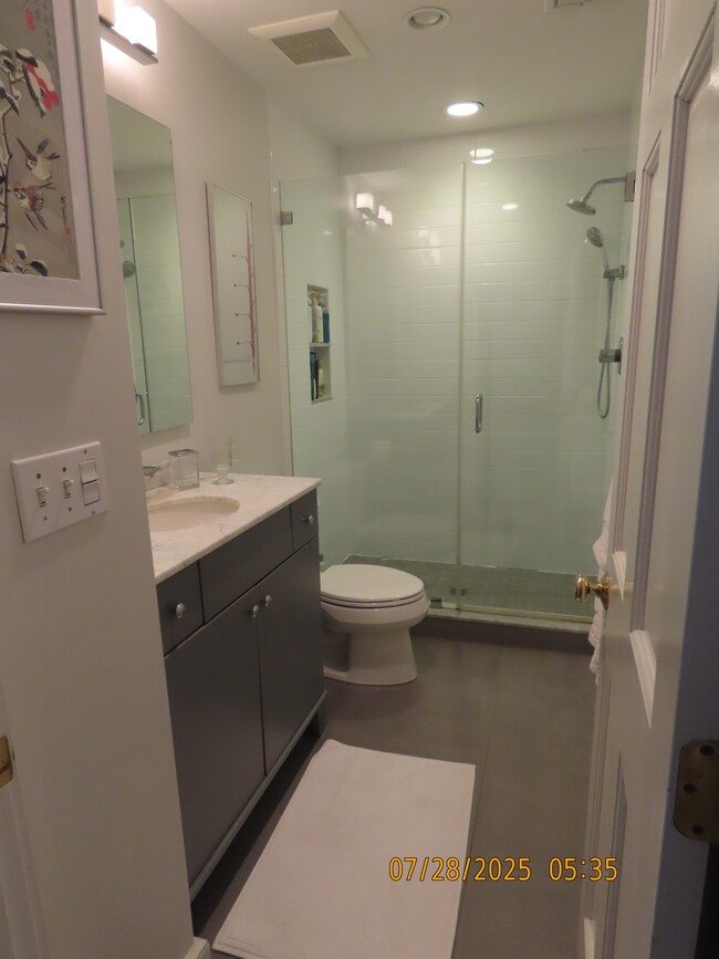 Photo - 14 Lopez St
