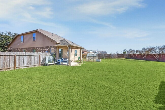 Photo - 8103 Heartbrook Field Ln