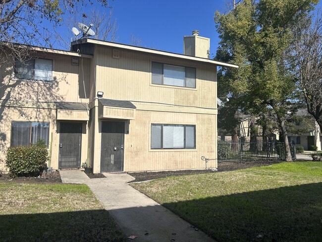 Photo - 1808 Colorado Ave