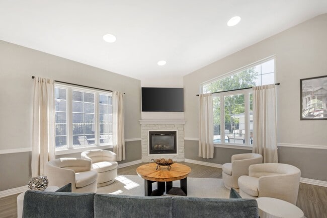 The Apartments at Hunters Glen