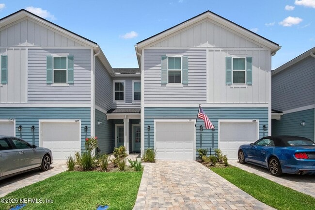 Photo - 531 Brandon Lks Dr Townhome