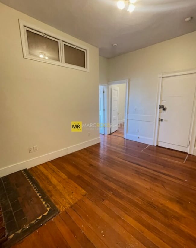 Photo - 35 Bay State Rd Condo Unit 4R
