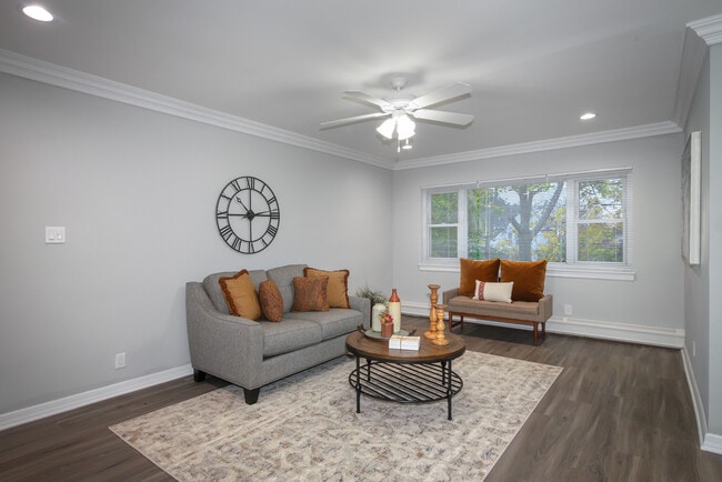 Fairfield Courtyard South at Bay Shore