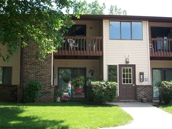 Photo - Maple Tree Apartments