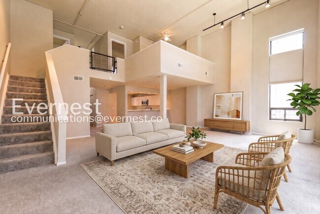Building Photo - 930 Acoma St Unit 207