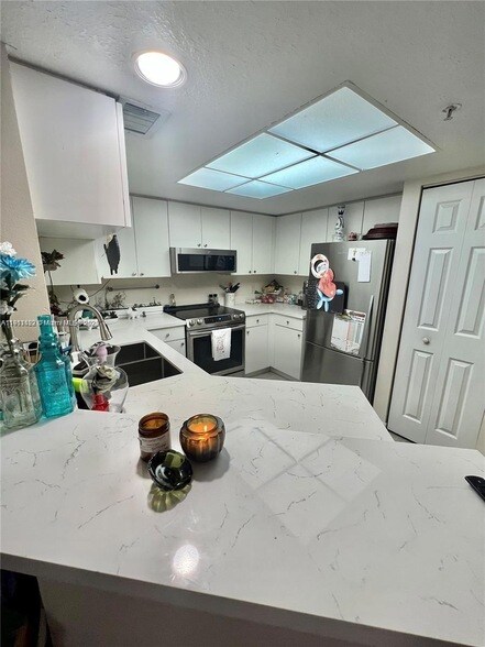 Photo - 2039 SE 10th Ave Unit 5035