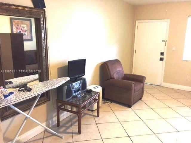 Photo - 7315 Byron Ave Unit 6