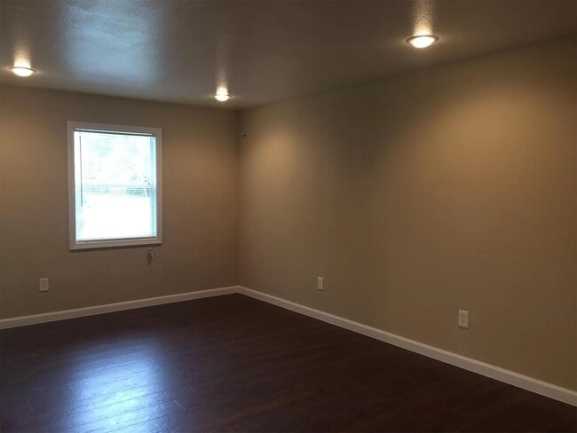 Photo - 3005 Millmar Dr