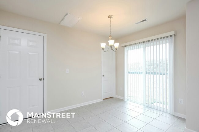 Photo - 110 Calhoun Pl