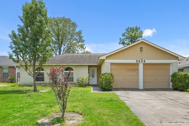 Building Photo - 5834 Fallengate Dr Rental