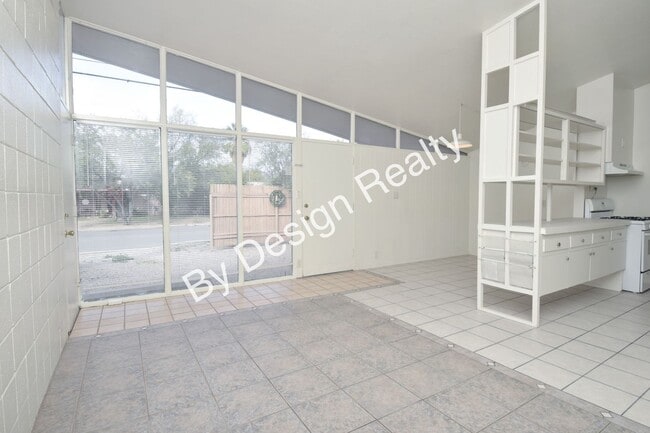 Photo - Sun-Drenched Mid-Century Living Near Garden District