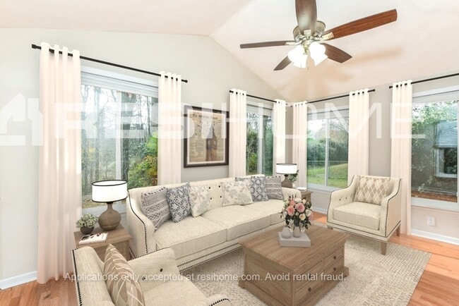 Photo - 623 Crestmont Ct
