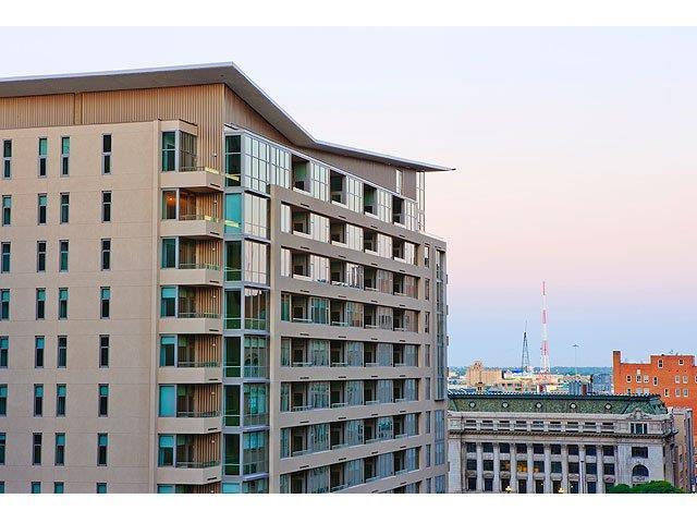 Building Photo - 1800 Main St Unit c1 Rental
