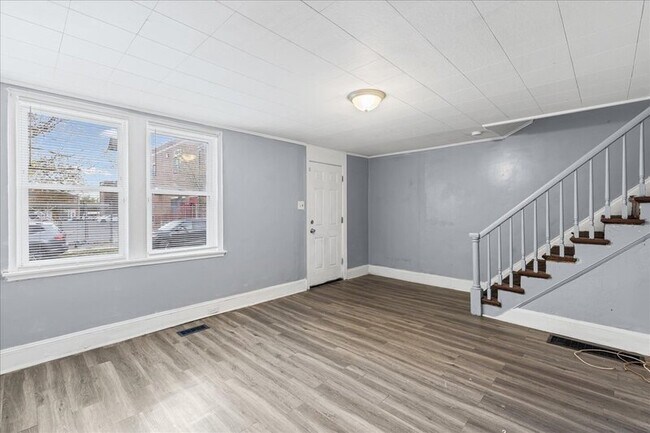 Photo - 1215 S Octagon Rd