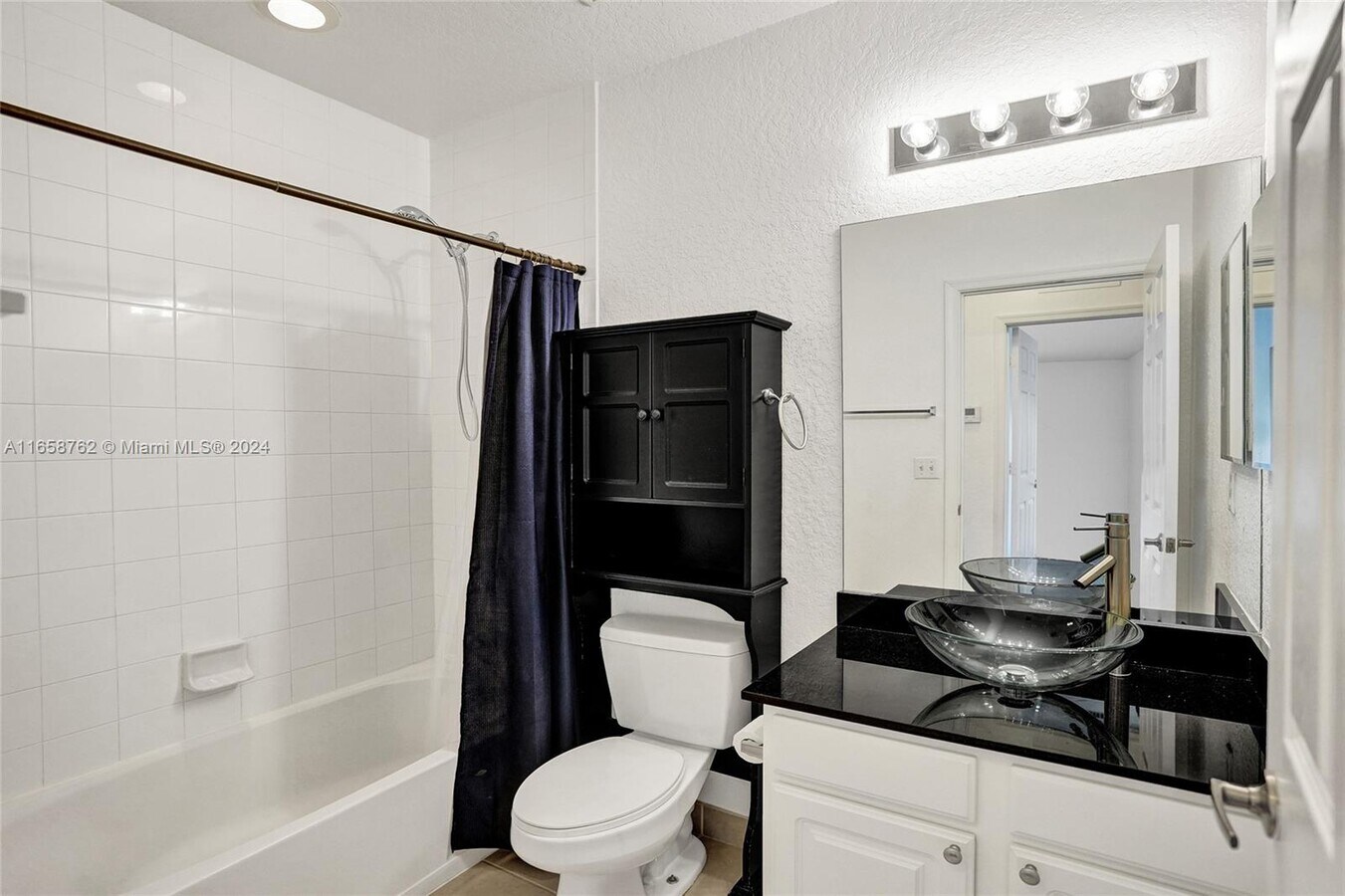 Photo - 7400 Palomino Dr