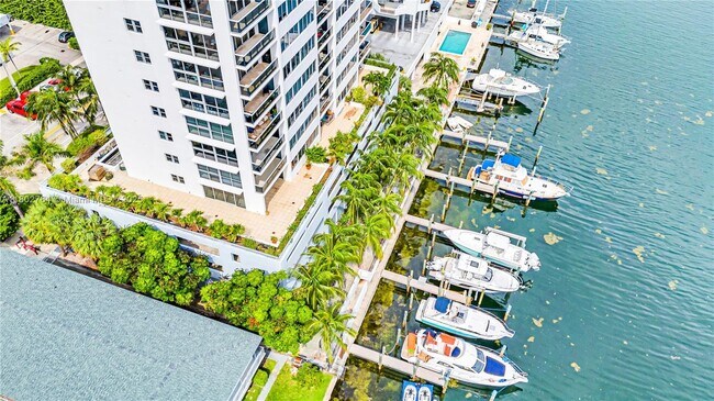 Photo - 7929 West Dr Unit 401