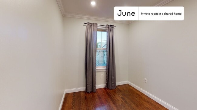 Photo - Room in Shared 5 bed/1.5 bath home Unidad D