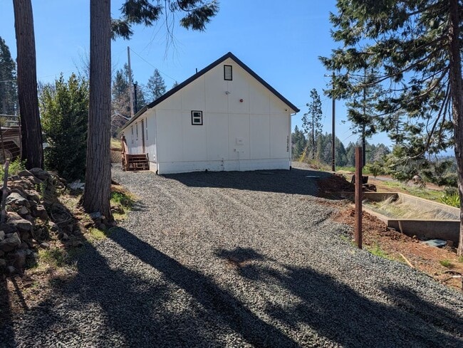 Photo - 13742 Blair Ln