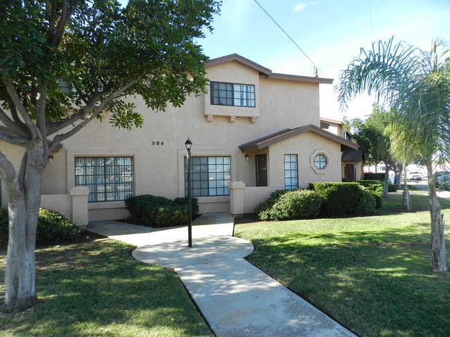 Building Photo - 504 8th St Rental