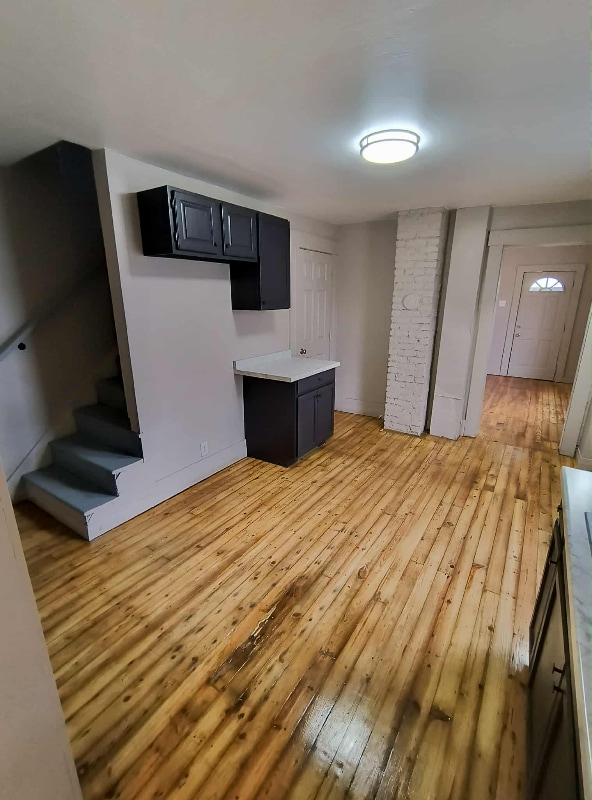 Photo - 2231 Charles St