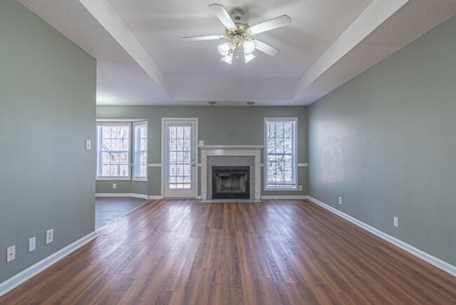 Photo - Close to Post