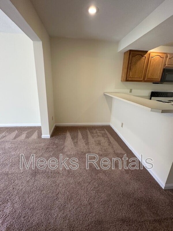 Photo - 412 Fletcher Rd Unit 5