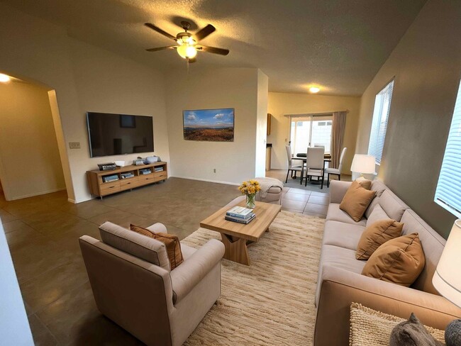 Photo - Close to Davis Monthan Base Rental