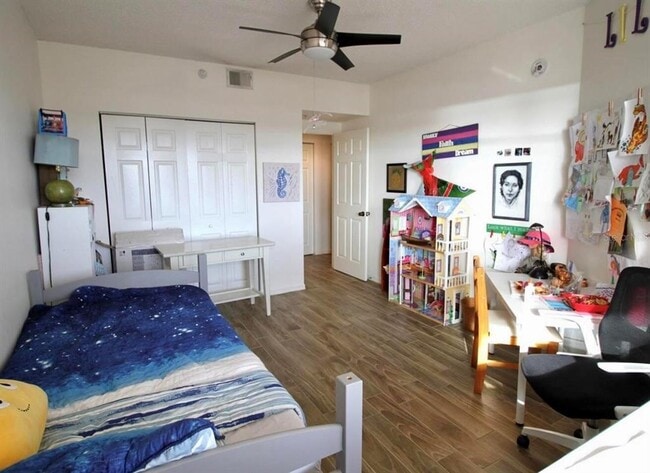 Photo - 6425 Shoreline Dr Unit 10503