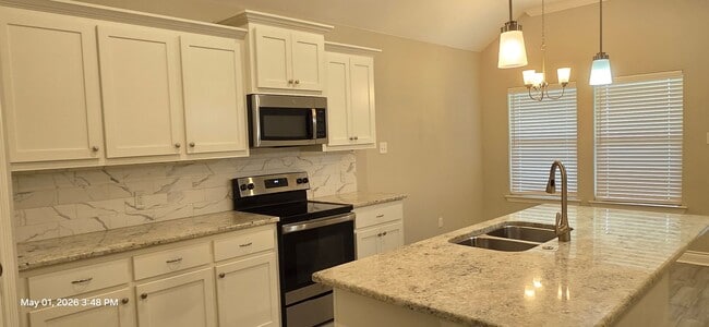 Photo - Elegant home in Stonewood Estates