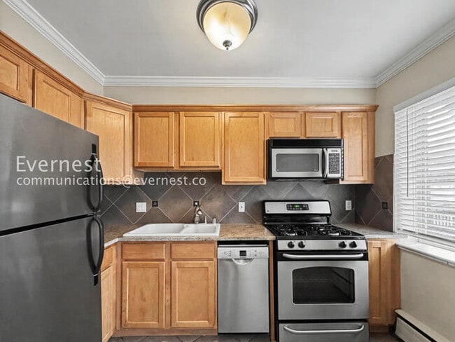 Photo - 276 S Sherman St Unit 3