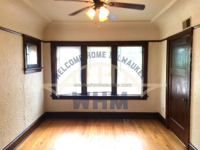 Photo - 417 N 39th St Unit Apt 5