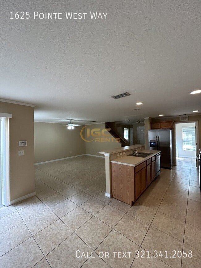 Photo - 1625 Pointe W Wy