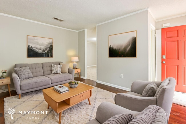 Photo - 8707 Oakhaven Dr