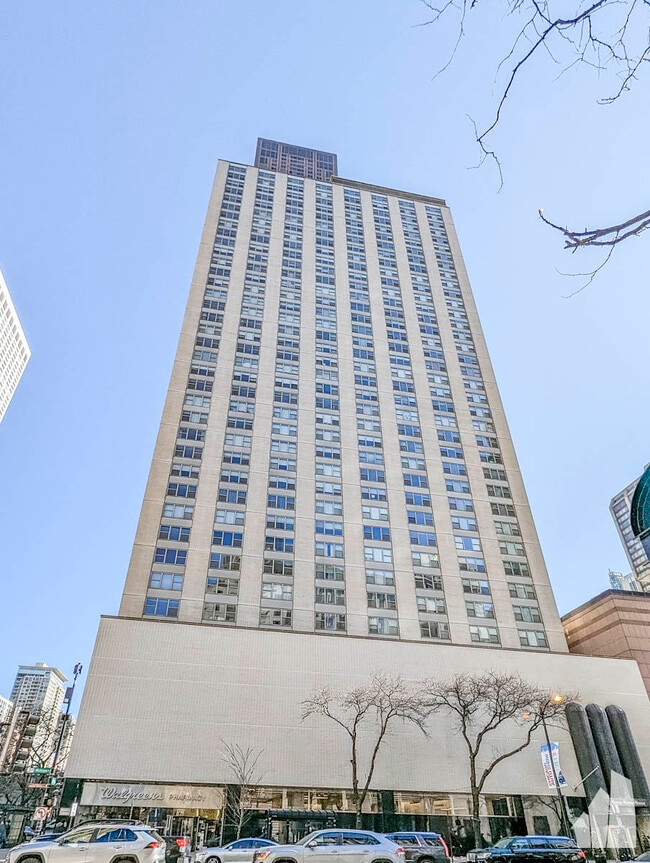 Photo - 777 N Michigan Ave Unit 1706
