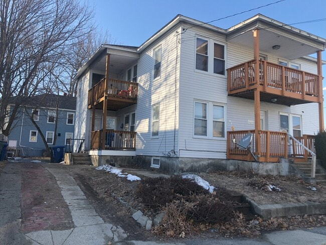 Photo - 179 7th St Apartments Unit 179 7th St
