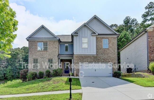 Building Photo - 707 Sand Ln SE Rental