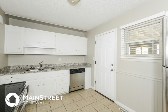 Photo - 13107 Sycamore Ave