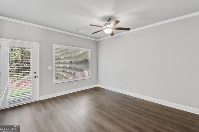 Photo - 15 Sprayberry Rd Unidad 13