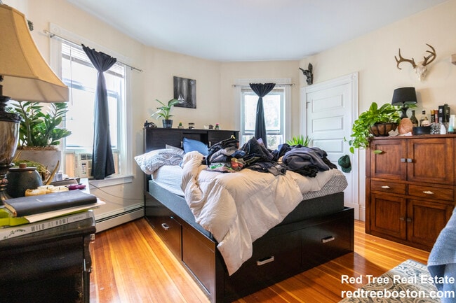 Photo - 15 Romsey St Unit 1