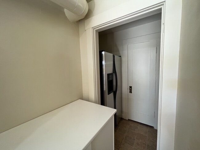 Photo - 2610 Abbot Kinney Blvd Unidad C