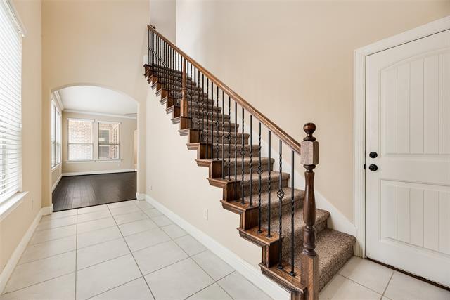 Photo - 1504 Lauren Creek Ln