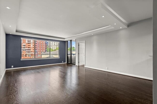 Photo - 3481 Lakeside Dr NE Unit 1007