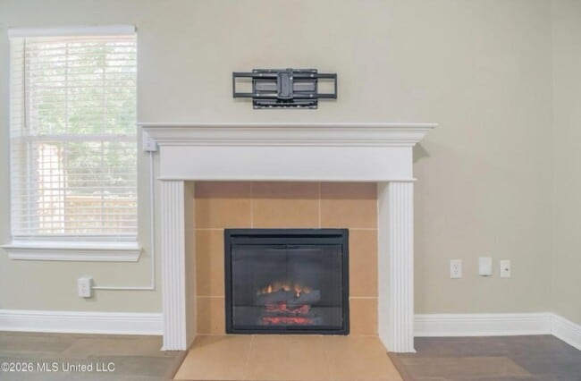 Photo - 3548 Riverbend Dr
