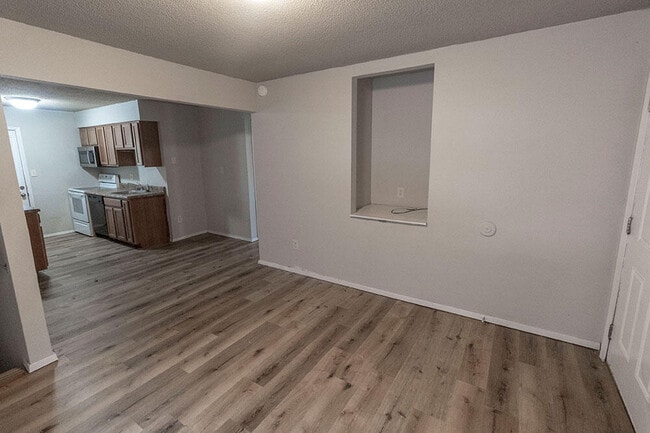 216 Wheaton Ct