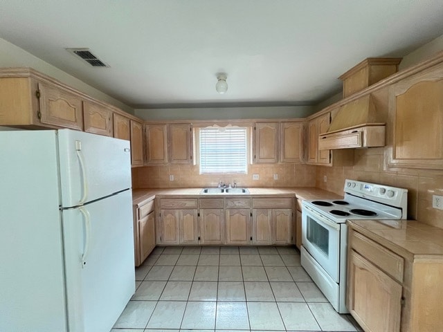 Photo - 1907 Bahamas Dr Unit 2